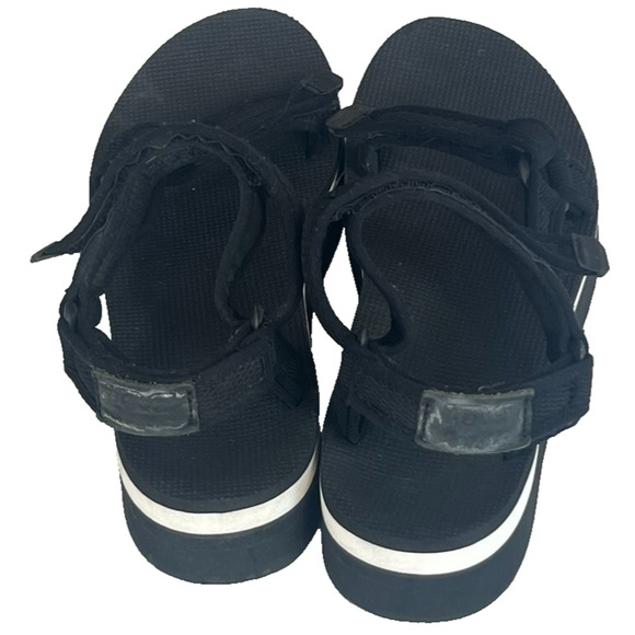 Teva Sandals Womens 10 Flatform Universal Black Strappy Hiking Outdoor Water H&L - Picture 3 of 14
